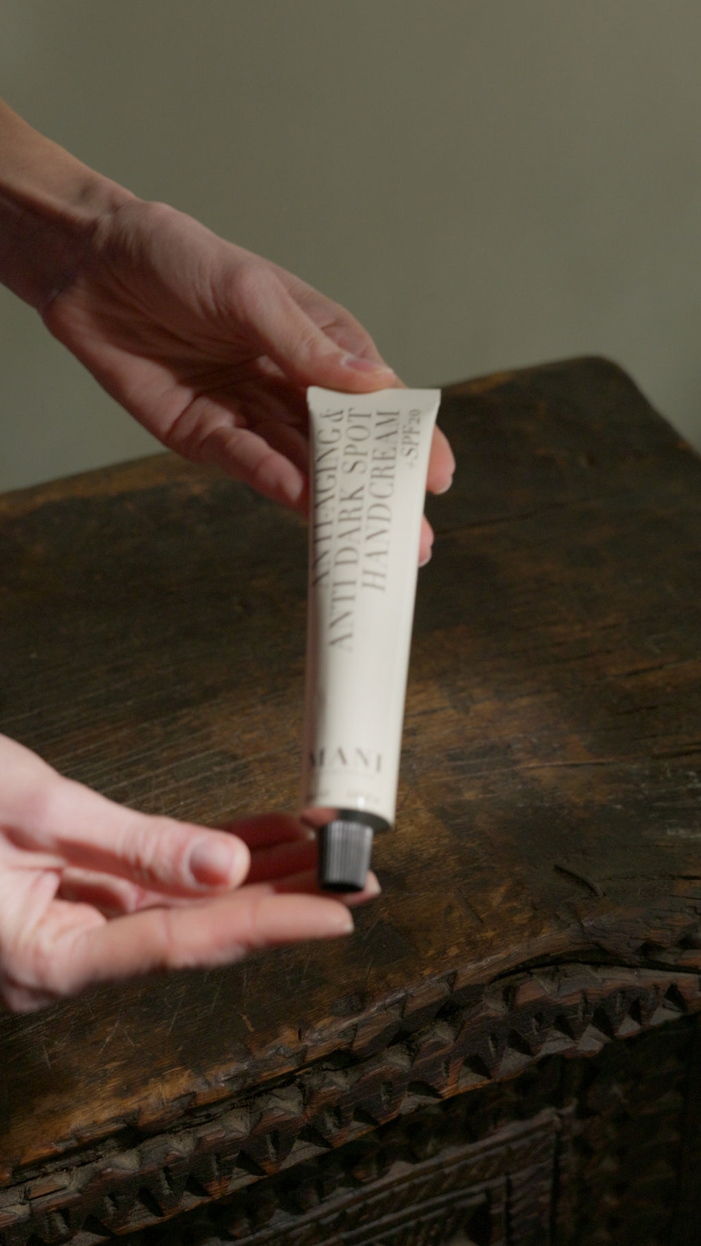 Crema mani – Antietà con SPF 20