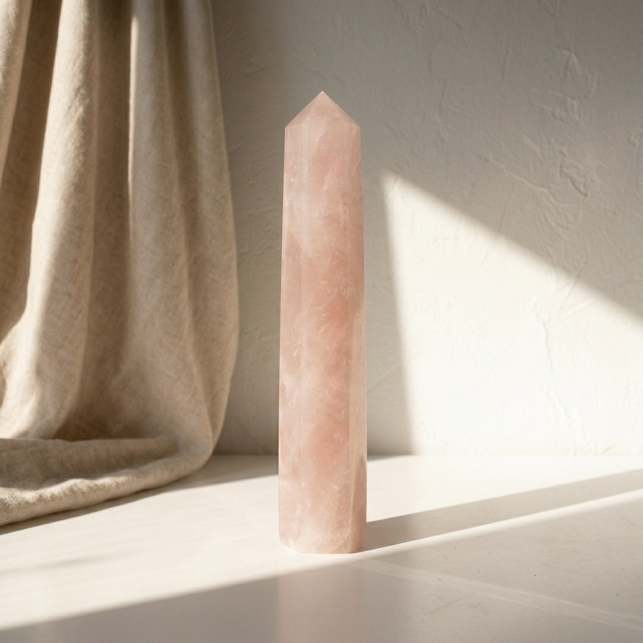 Torre di Quarzo Rosa - 1500 g